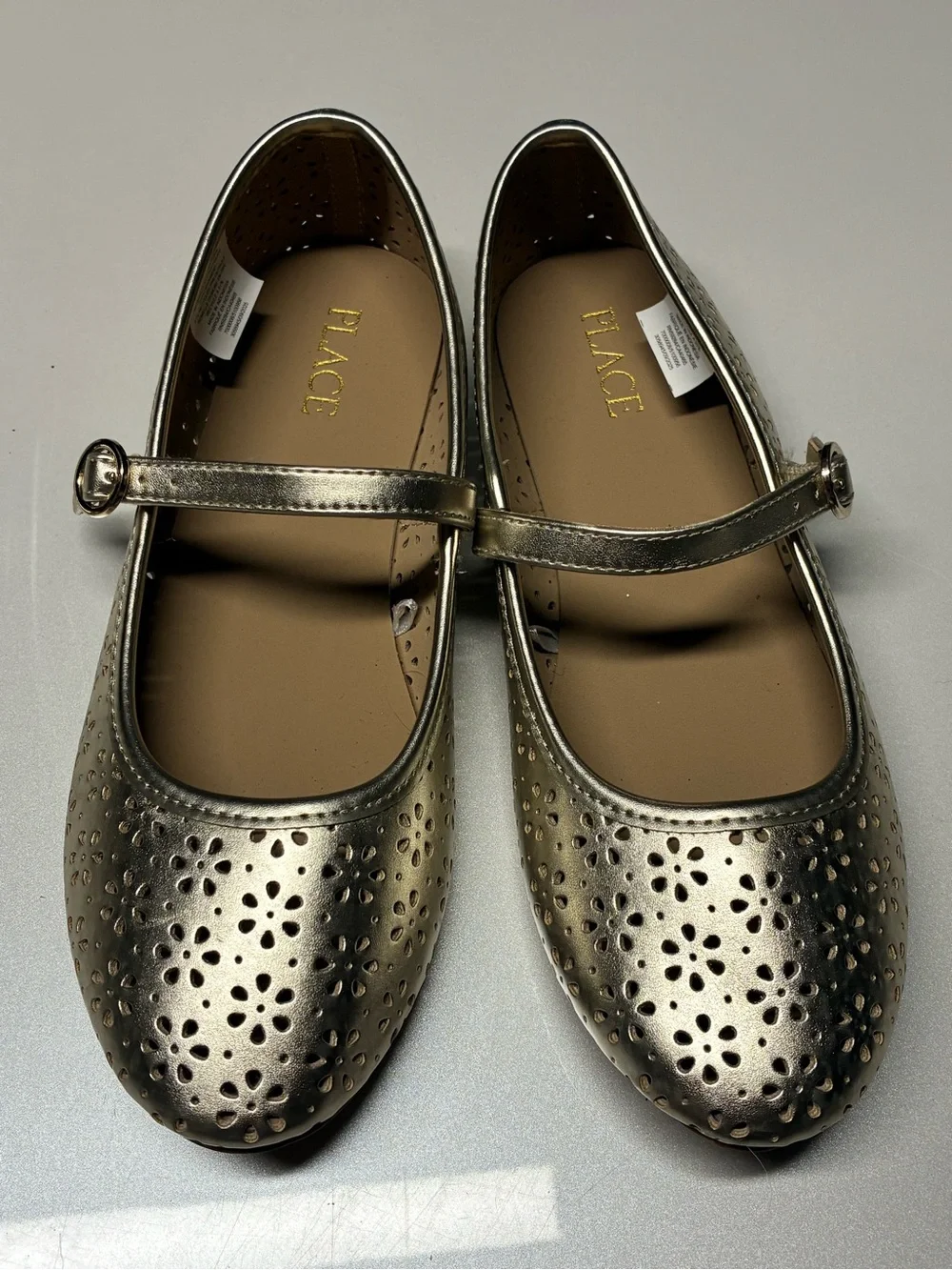 Girls Metallic Perforated Ballet Flats size 4 bundle
